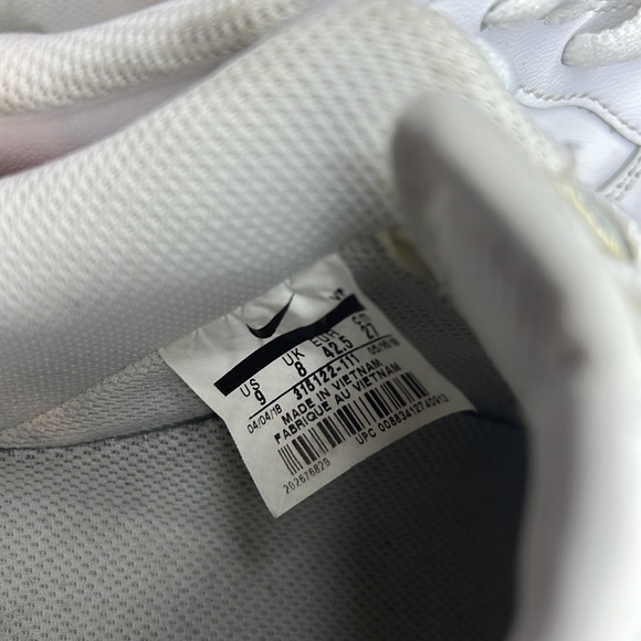 Nike Men's White Airforce 1 Shoes size 9 - Picture 9 of 15